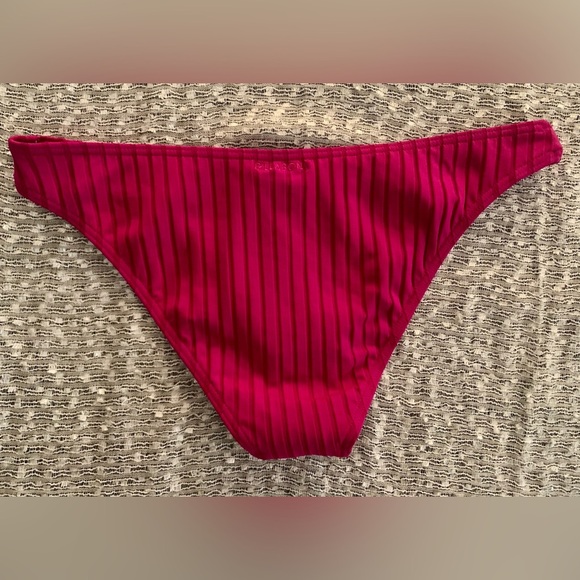 NWT!! Billabong Sunny Rib Tropic Bikini Bottom Medium NWT - Picture 4 of 6